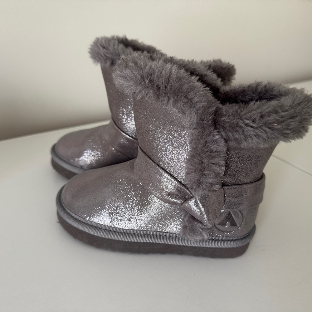 Toddler Girl grey Glitter Fur-Lined Boots